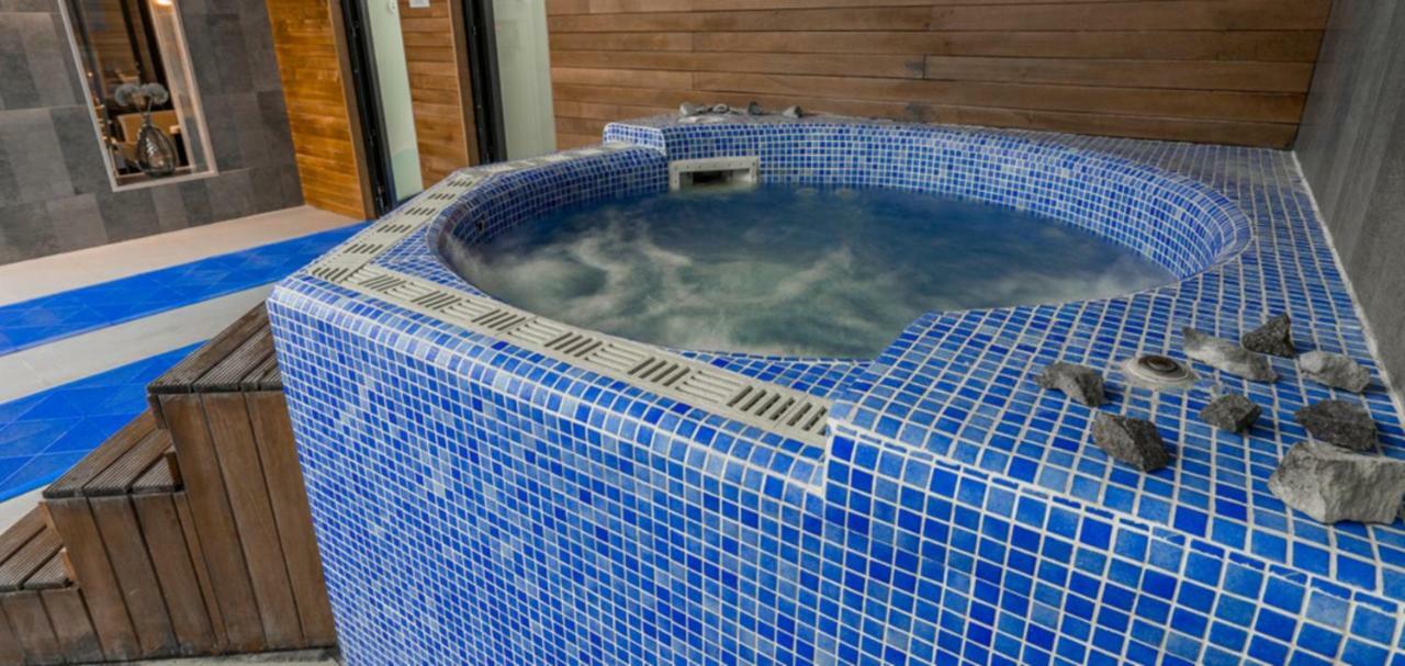 גודאורי Two Level Apartment Near Gondola מראה חיצוני תמונה
